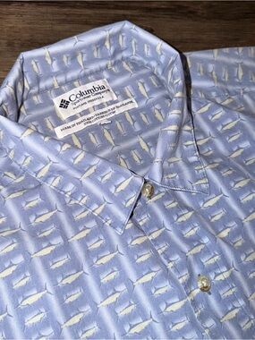 Columbia Light Blue Short-Sleeve Button-Down with Cream Fish Print